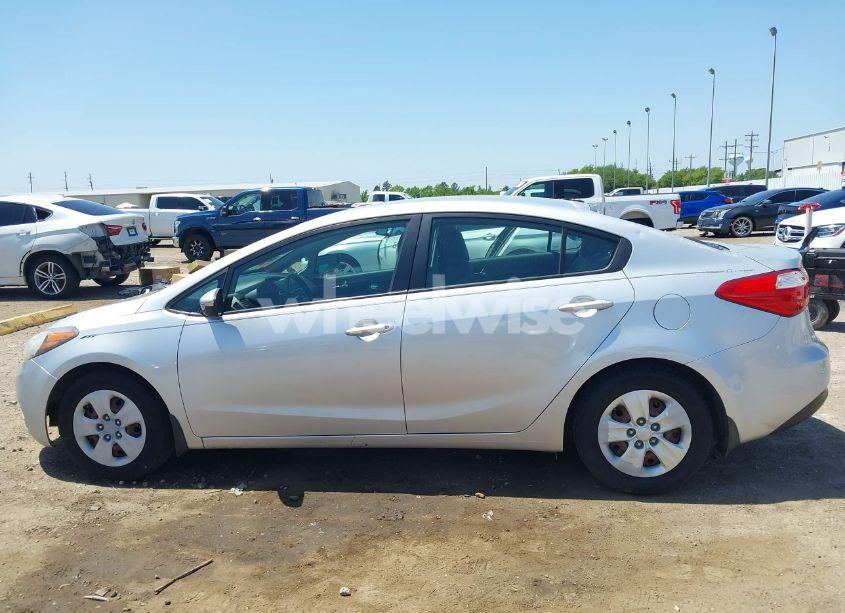Photo 15 of 2015 Kia Forte LX (VIN KNAFK4A66F5340342)