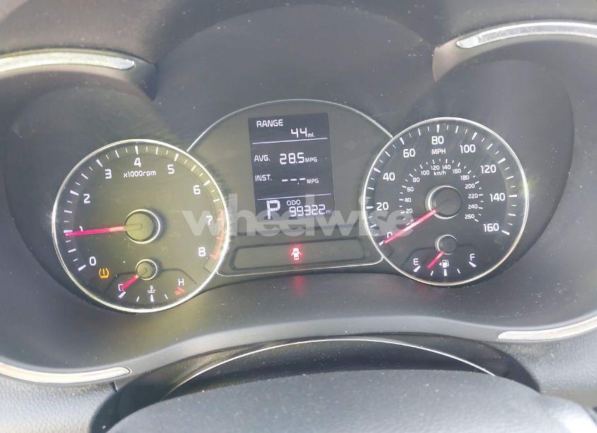 Photo 7 of 2015 Kia Forte LX (VIN KNAFK4A66F5340342)