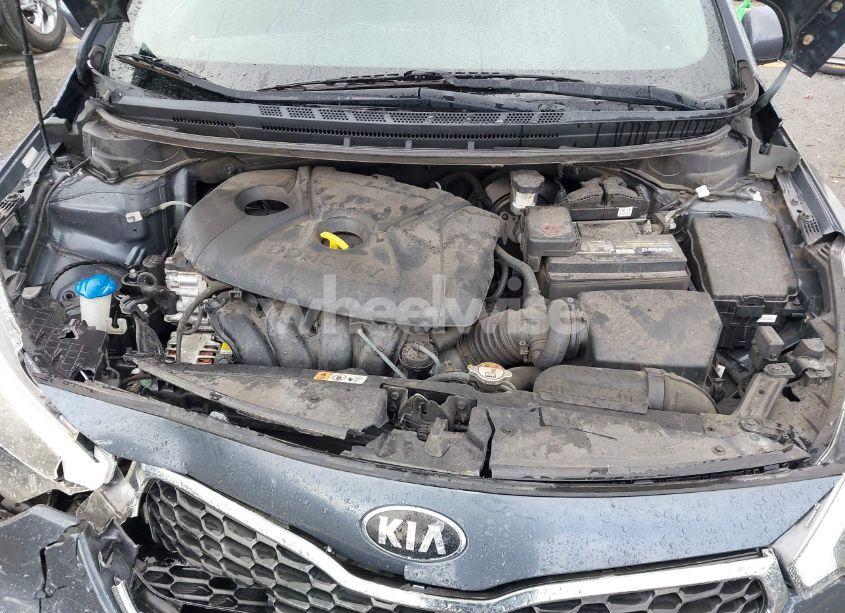 Photo 10 of 2016 Kia Forte LX (VIN KNAFK4A66G5564020)