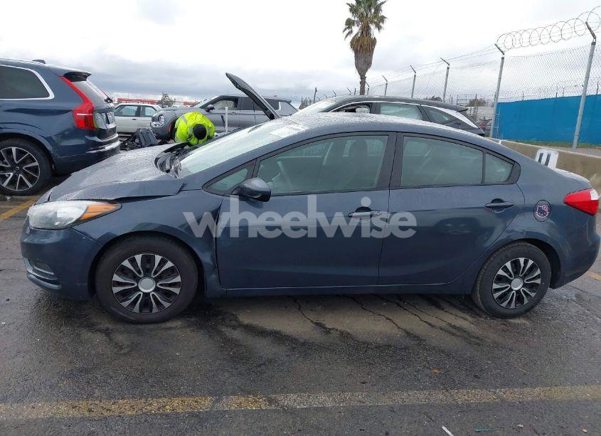 Photo 14 of 2016 Kia Forte LX (VIN KNAFK4A66G5564020)