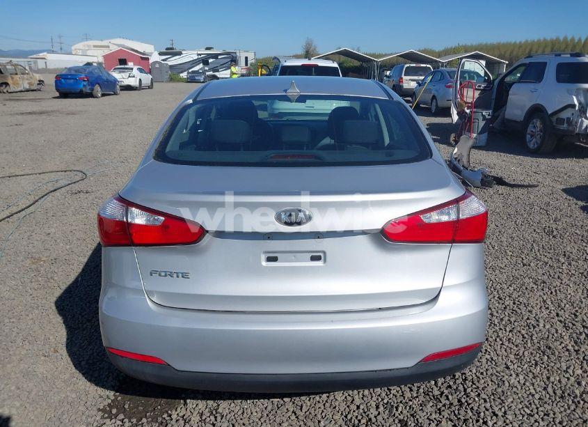 Photo 17 of 2016 Kia Forte LX (VIN KNAFK4A66G5577026)