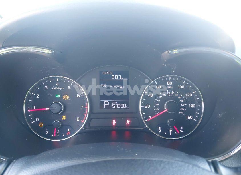 Photo 7 of 2016 Kia Forte LX (VIN KNAFK4A66G5577026)