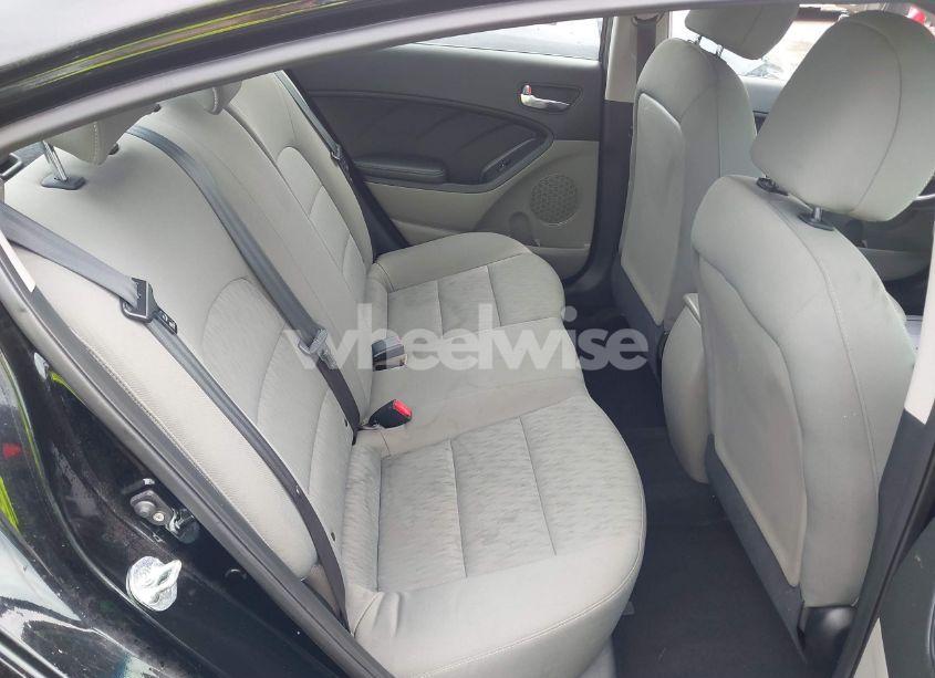 Photo 8 of 2016 Kia Forte LX (VIN KNAFK4A68G5615436)