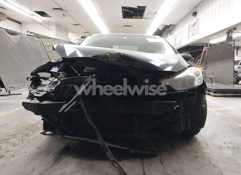 Photo 13 of 2014 Kia Forte LX (VIN KNAFK4A6XE5163714)