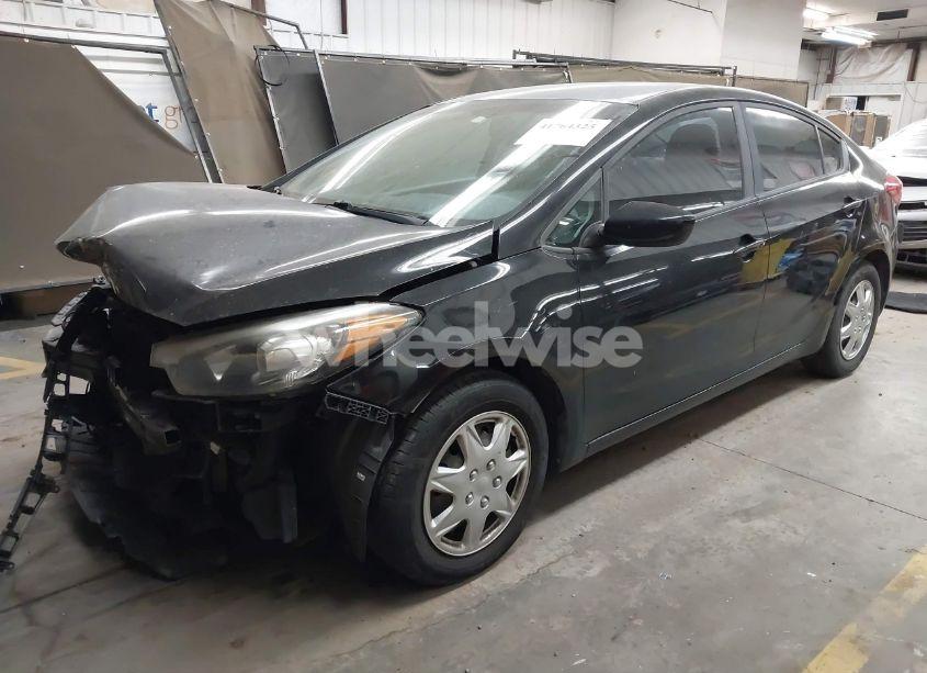 Photo 2 of 2014 Kia Forte LX (VIN KNAFK4A6XE5163714)