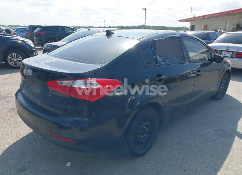 Photo 4 of 2014 Kia Forte LX (VIN KNAFK4A6XE5211244)