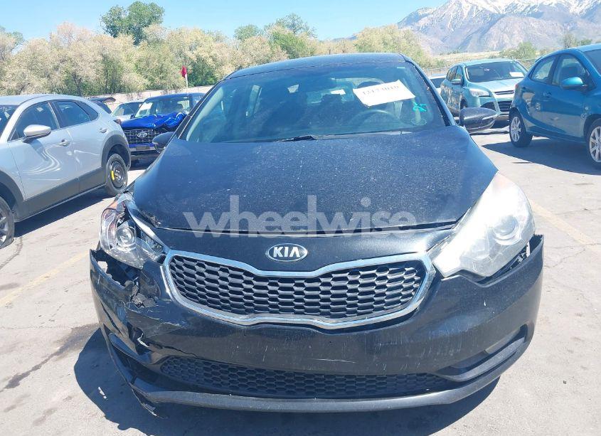 Photo 12 of 2016 Kia Forte LX (VIN KNAFK5A80G5606060)