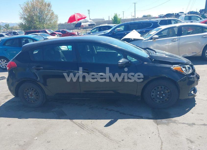Photo 13 of 2016 Kia Forte LX (VIN KNAFK5A80G5606060)