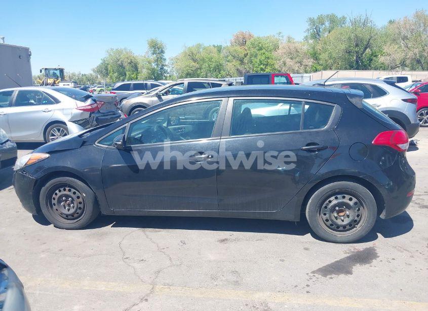 Photo 14 of 2016 Kia Forte LX (VIN KNAFK5A80G5606060)