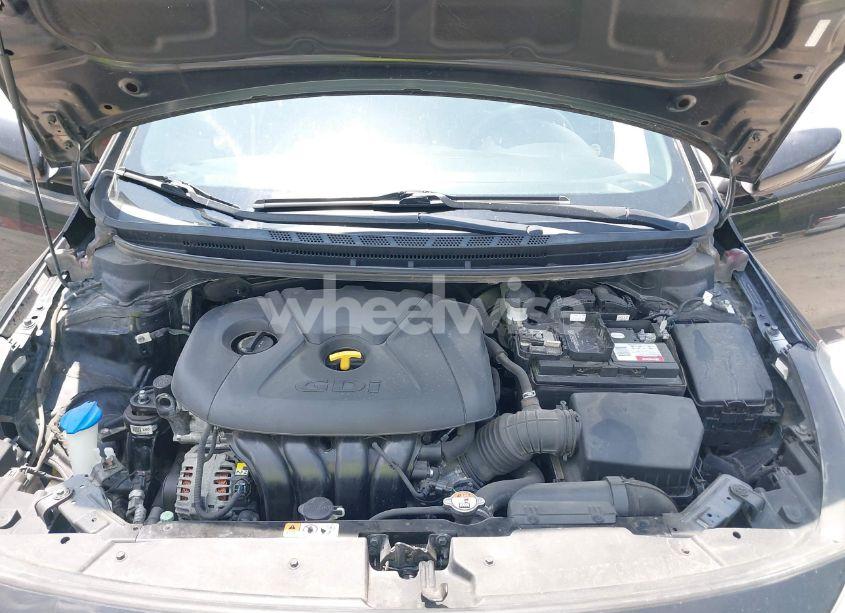 Photo 10 of 2017 Kia Forte LX (VIN KNAFK5A83H5670241)