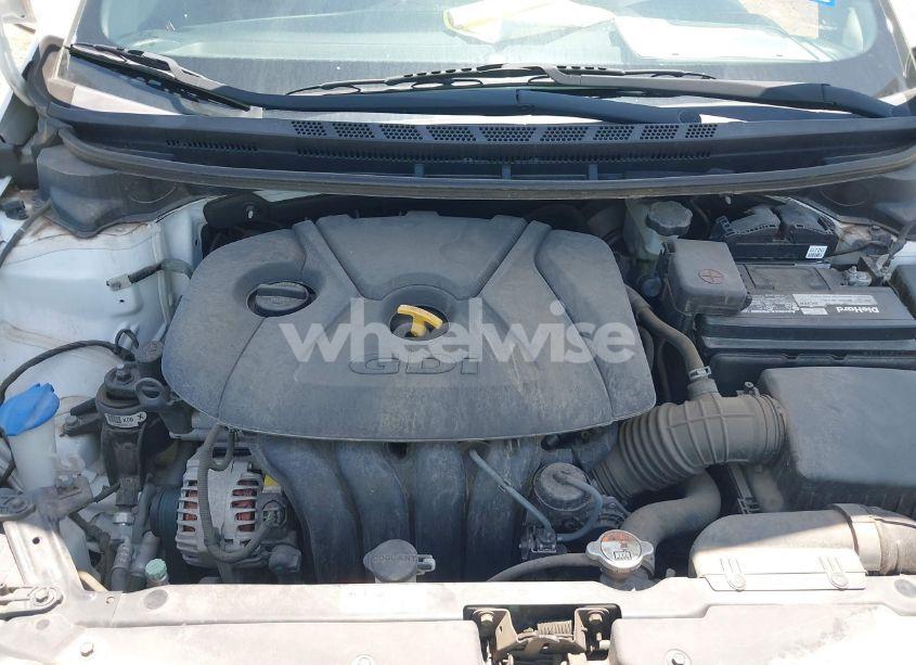 Photo 10 of 2016 Kia Forte LX (VIN KNAFK5A85G5584833)