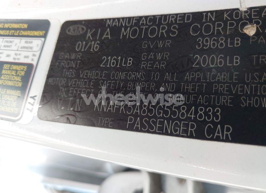 Photo 9 of 2016 Kia Forte LX (VIN KNAFK5A85G5584833)