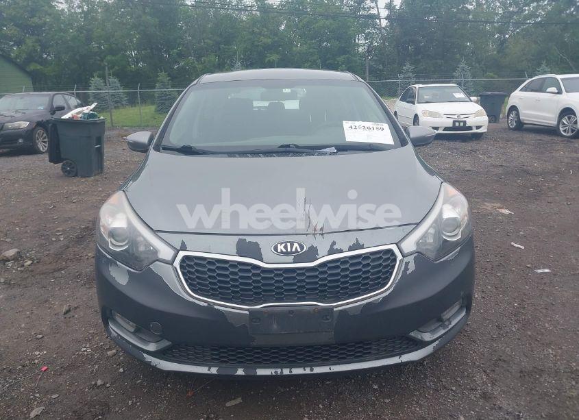 Photo 6 of 2016 Kia Forte LX (VIN KNAFK5A86G5583965)