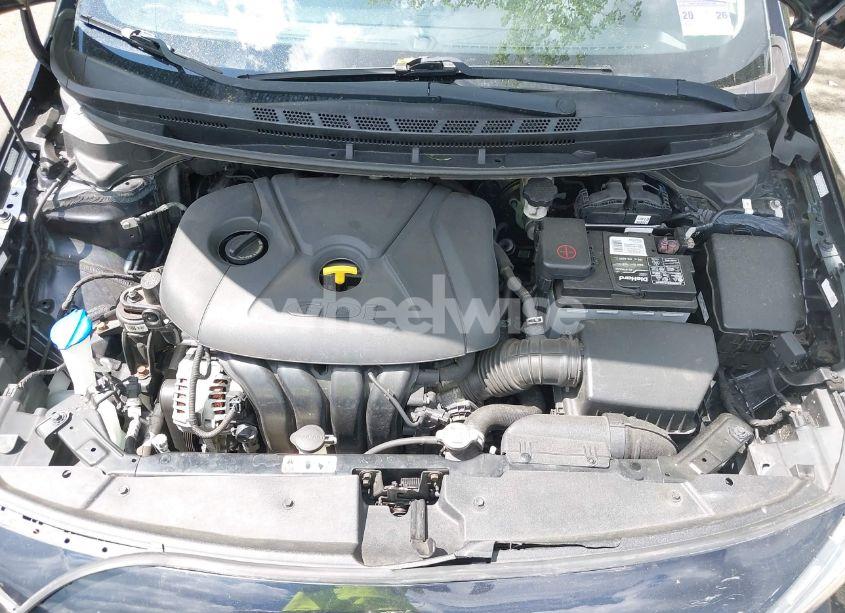 Photo 10 of 2017 Kia Forte LX (VIN KNAFK5A86H5684389)