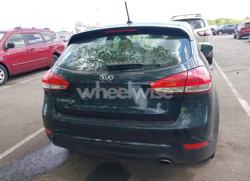 Photo 16 of 2017 Kia Forte LX (VIN KNAFK5A86H5684389)