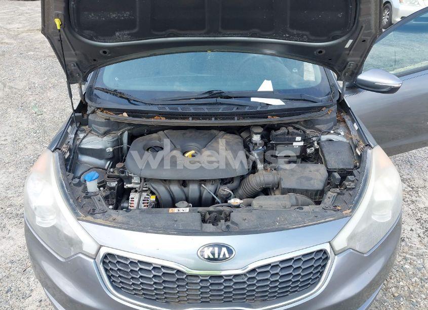 Photo 10 of 2016 Kia Forte LX (VIN KNAFK5A89G5630678)