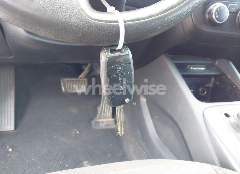 Photo 11 of 2016 Kia Forte LX (VIN KNAFK5A89G5630678)