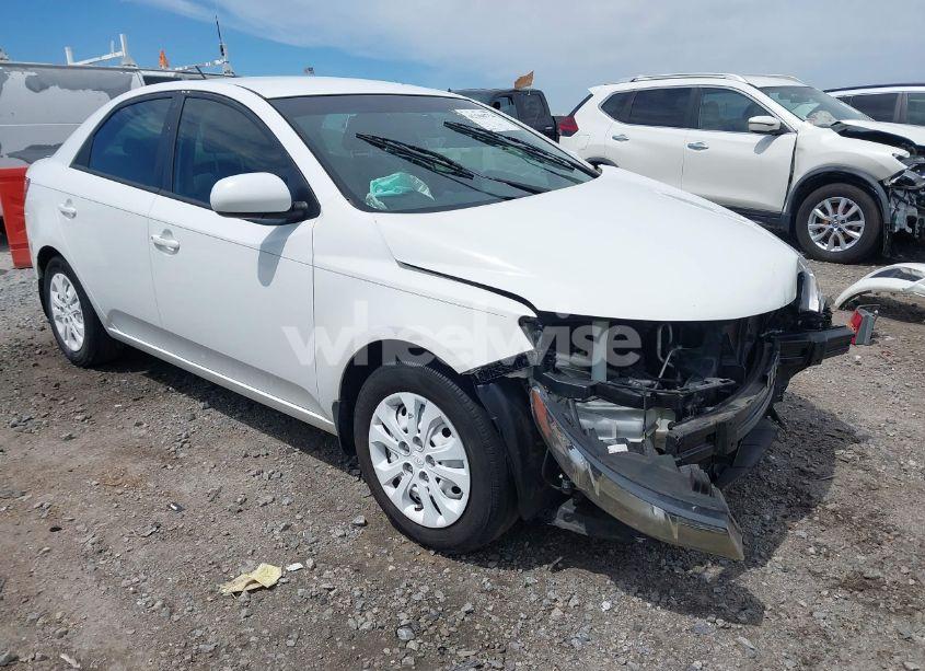 2013 Kia Forte LX (VIN KNAFT4A20D5654592) main photo