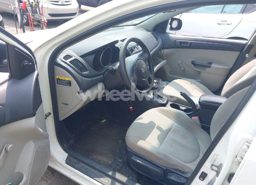 Photo 5 of 2012 Kia Forte LX (VIN KNAFT4A23C5634870)