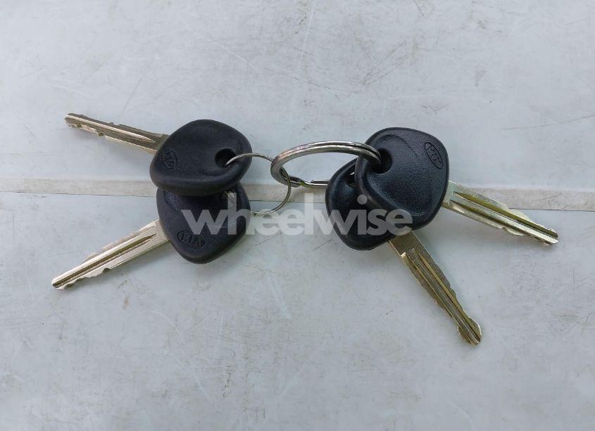 Photo 11 of 2013 Kia Forte LX (VIN KNAFT4A24D5715930)