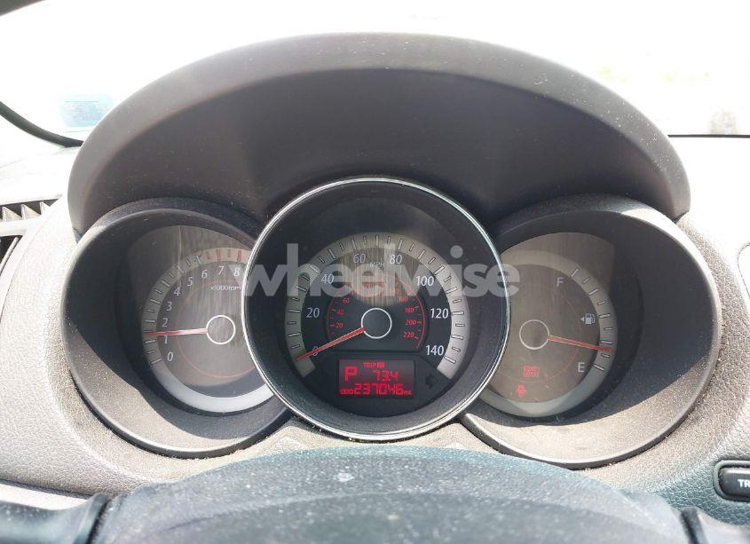 Photo 7 of 2013 Kia Forte LX (VIN KNAFT4A24D5715930)