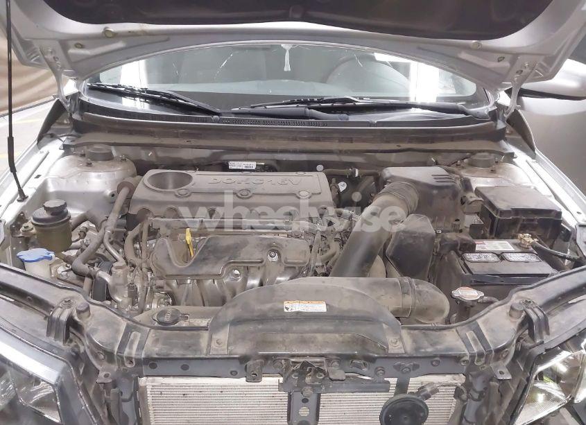 Photo 10 of 2012 Kia Forte LX (VIN KNAFT4A26C5595417)