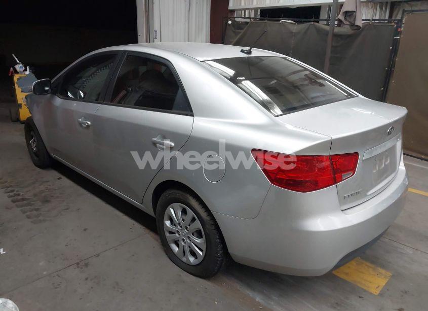 Photo 3 of 2012 Kia Forte LX (VIN KNAFT4A26C5595417)