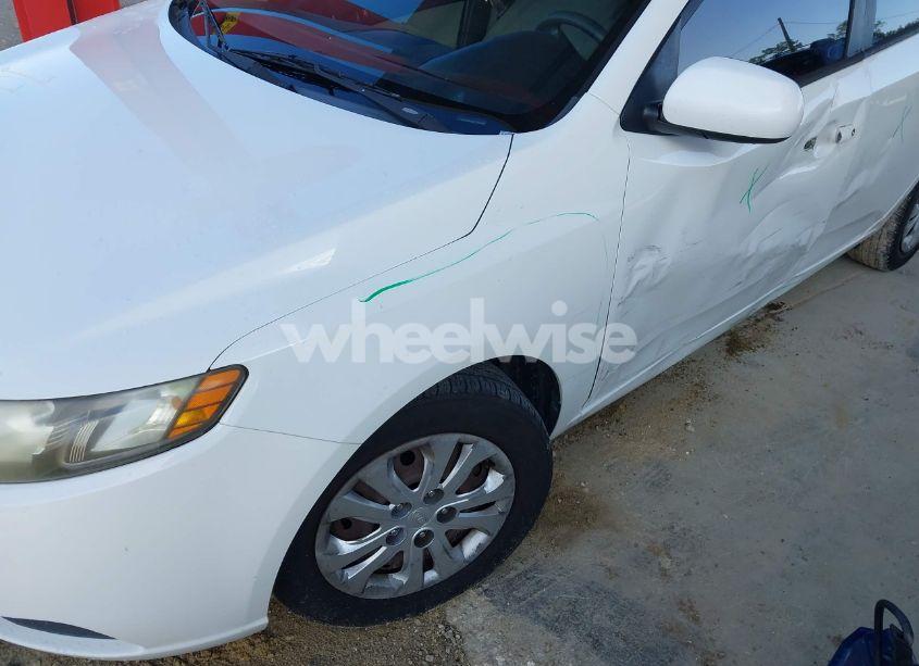 Photo 12 of 2012 Kia Forte LX (VIN KNAFT4A27C5624648)