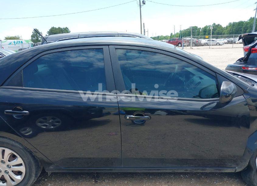 Photo 13 of 2013 Kia Forte LX (VIN KNAFT4A2XD5713972)