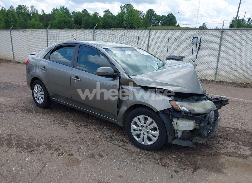 2013 Kia Forte EX (VIN KNAFU4A20D5663175) main photo