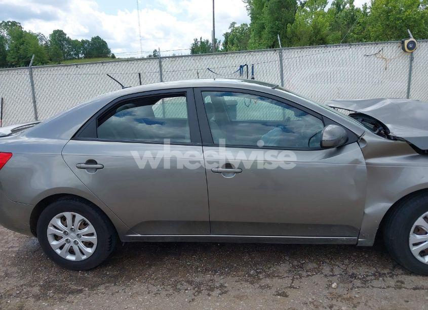 Photo 14 of 2013 Kia Forte EX (VIN KNAFU4A20D5663175)