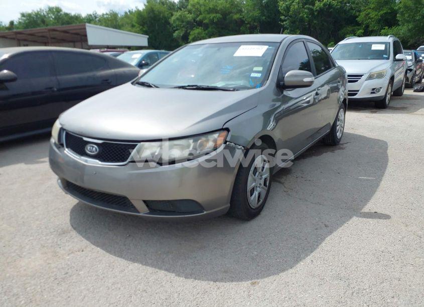 Photo 2 of 2010 Kia Forte EX (VIN KNAFU4A21A5214941)