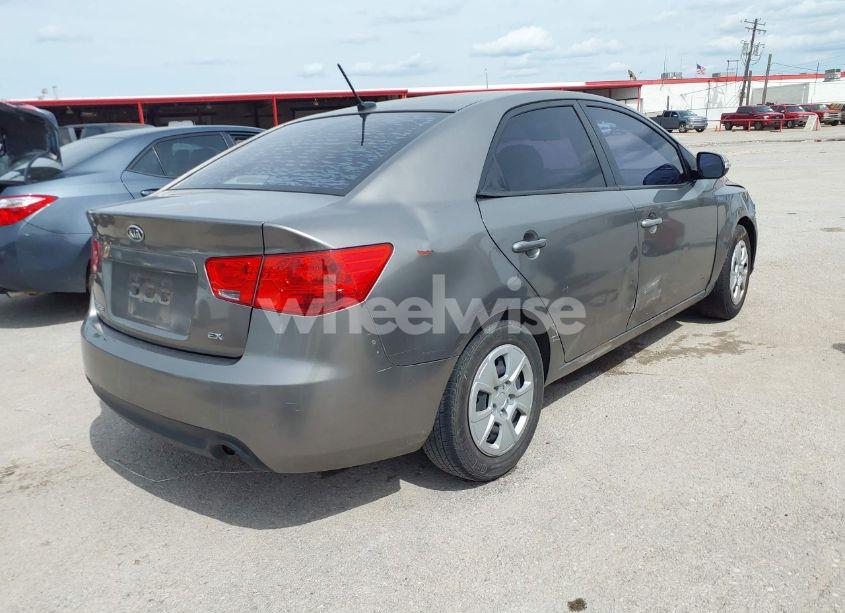 Photo 4 of 2010 Kia Forte EX (VIN KNAFU4A21A5214941)