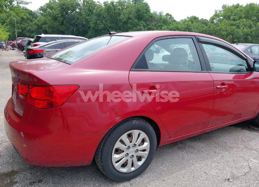 Photo 12 of 2013 Kia Forte EX (VIN KNAFU4A21D5700900)