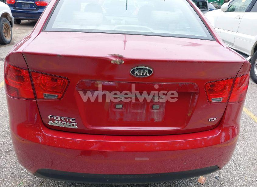 Photo 14 of 2013 Kia Forte EX (VIN KNAFU4A21D5700900)