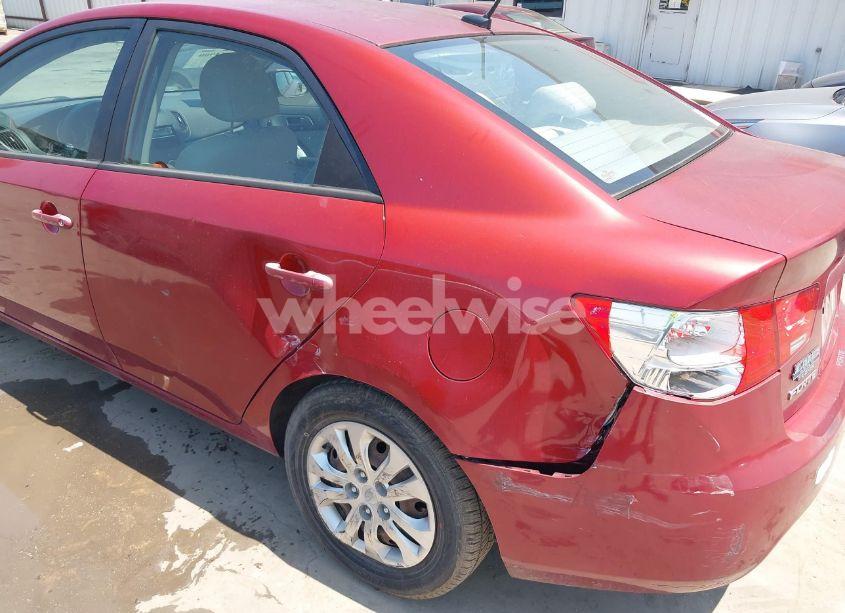 Photo 6 of 2011 Kia Forte EX (VIN KNAFU4A22B5458793)