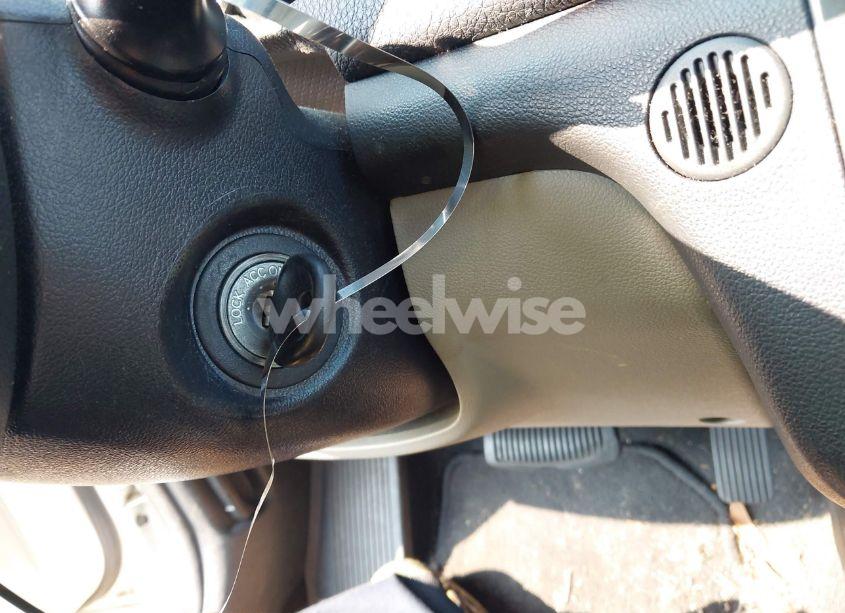 Photo 11 of 2013 Kia Forte EX (VIN KNAFU4A22D5665767)