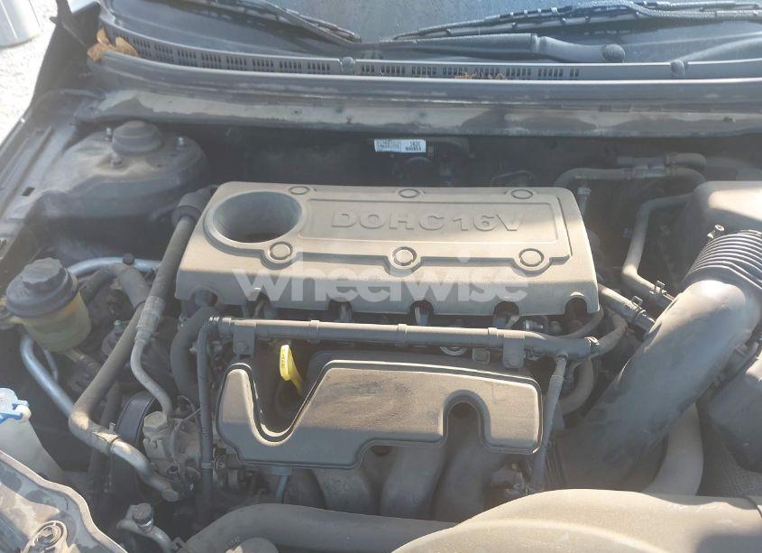 Photo 10 of 2013 Kia Forte EX (VIN KNAFU4A22D5704308)