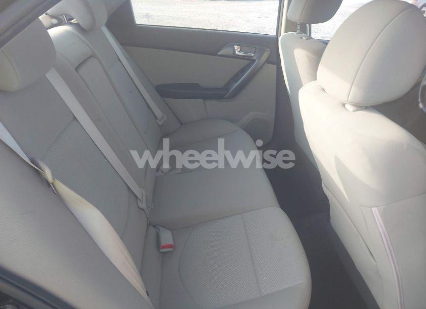 Photo 8 of 2013 Kia Forte EX (VIN KNAFU4A22D5704308)