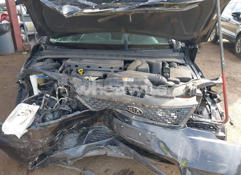 Photo 10 of 2013 Kia Forte EX (VIN KNAFU4A22D5715566)