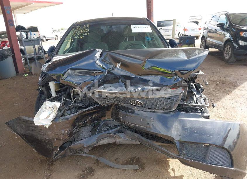 Photo 6 of 2013 Kia Forte EX (VIN KNAFU4A22D5715566)