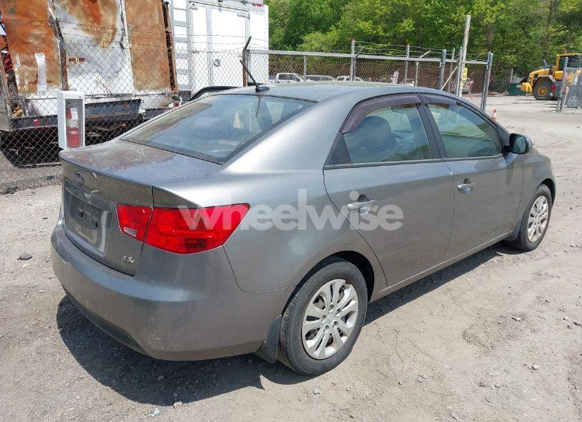 Photo 4 of 2012 Kia Forte EX (VIN KNAFU4A23C5554188)