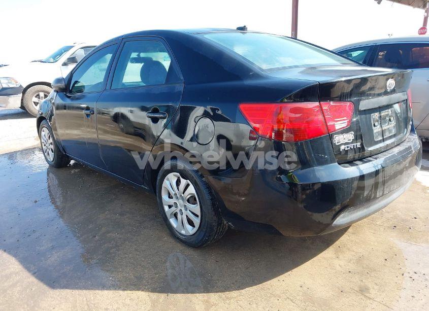 Photo 3 of 2013 Kia Forte EX (VIN KNAFU4A23D5730741)