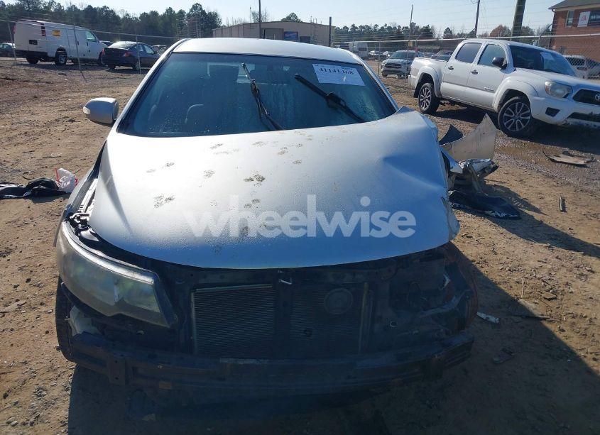 Photo 12 of 2010 Kia Forte EX (VIN KNAFU4A24A5862810)