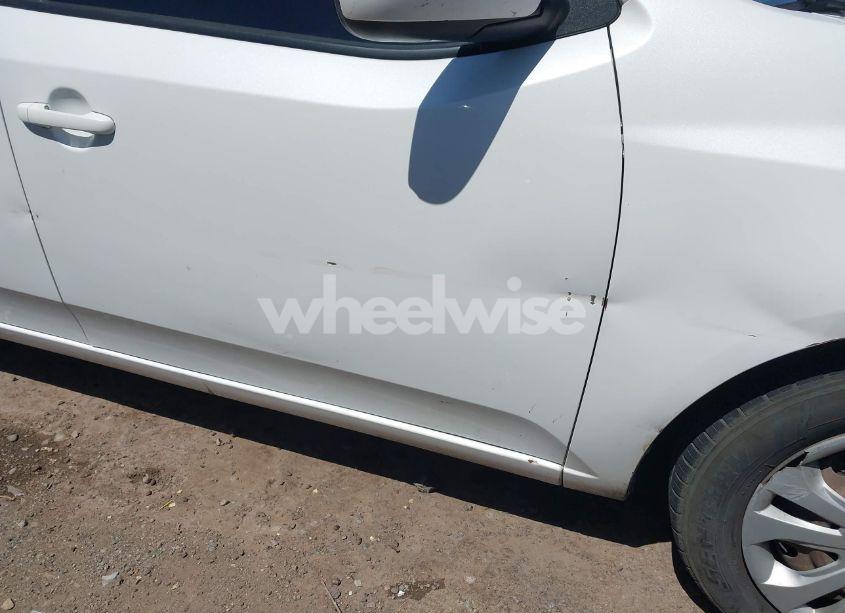 Photo 6 of 2011 Kia Forte EX (VIN KNAFU4A24B5378055)