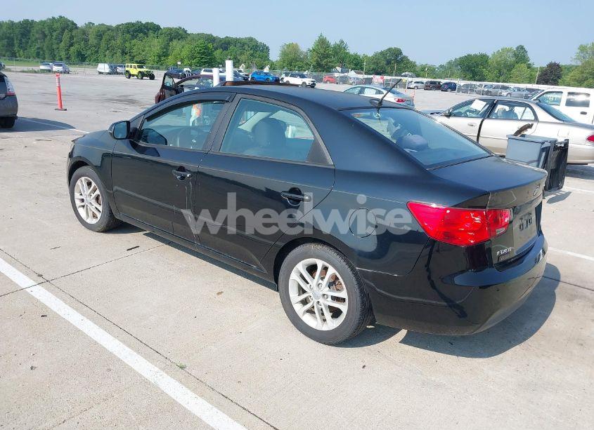 Photo 3 of 2012 Kia Forte EX (VIN KNAFU4A24C5479162)