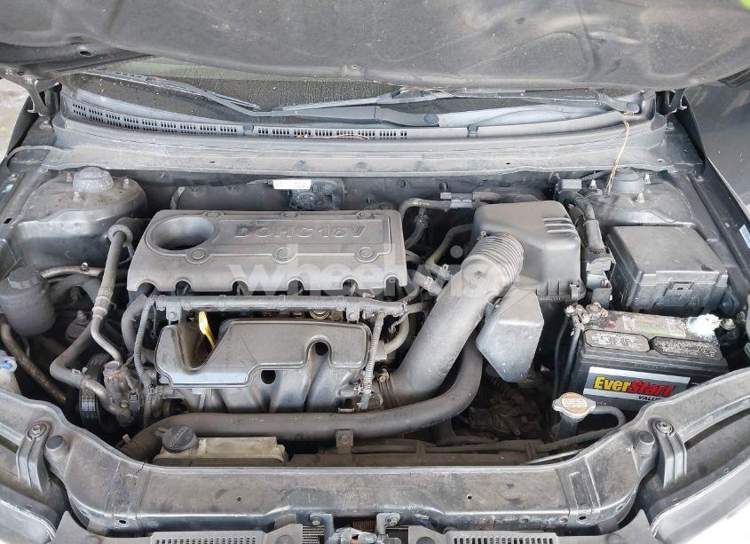 Photo 10 of 2012 Kia Forte EX (VIN KNAFU4A25C5611099)