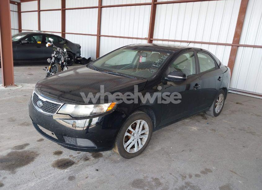 Photo 2 of 2012 Kia Forte EX (VIN KNAFU4A25C5611099)