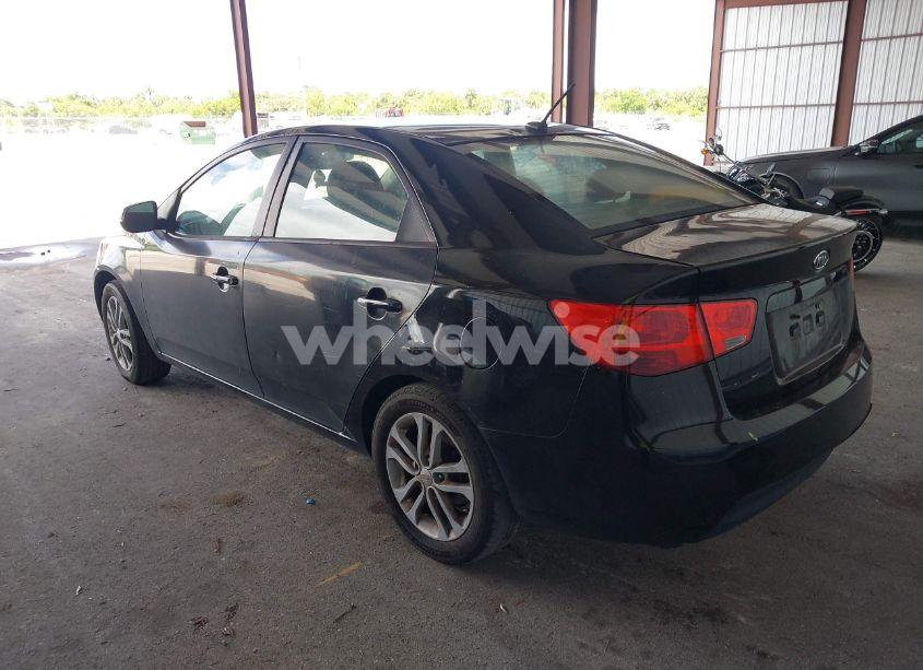 Photo 3 of 2012 Kia Forte EX (VIN KNAFU4A25C5611099)