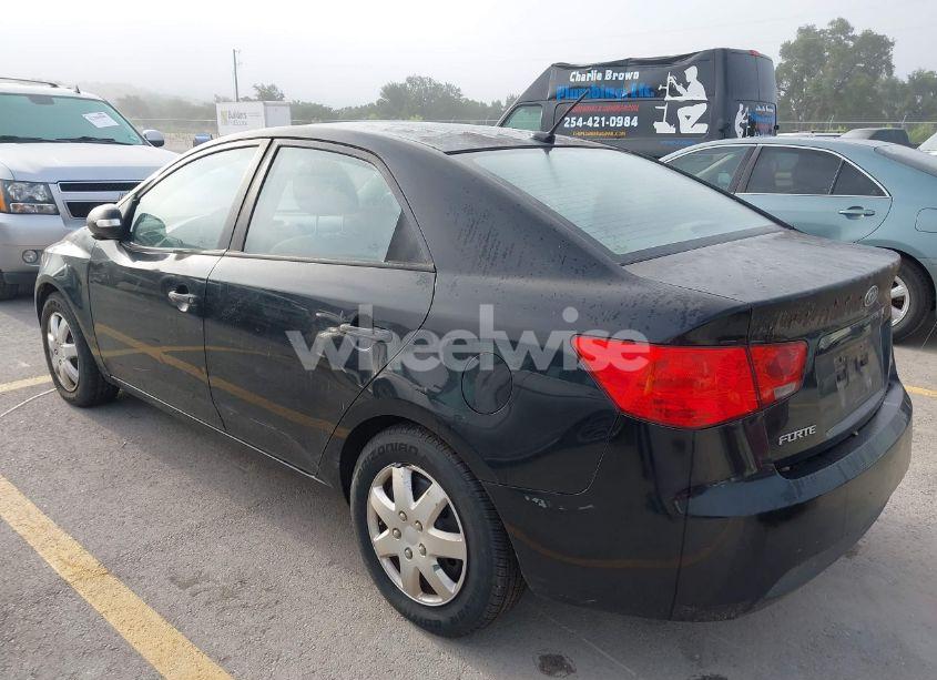 Photo 3 of 2010 Kia Forte EX (VIN KNAFU4A26A5050635)